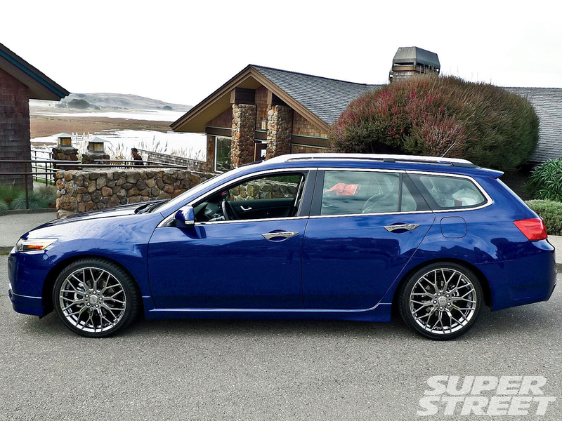 Illustration for article titled I've seen a good amount of Acura TSX Sport Wagons recently